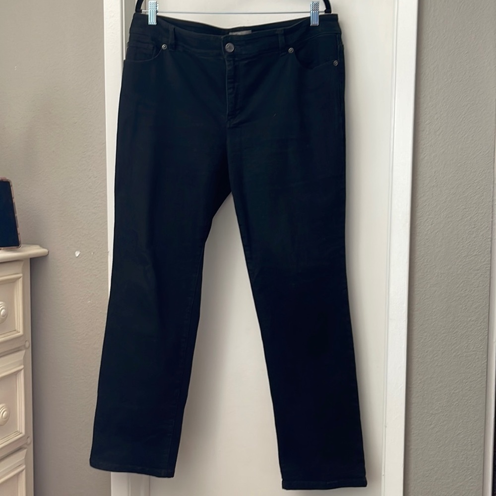 Euc Chico’s So Sliming Jeans.